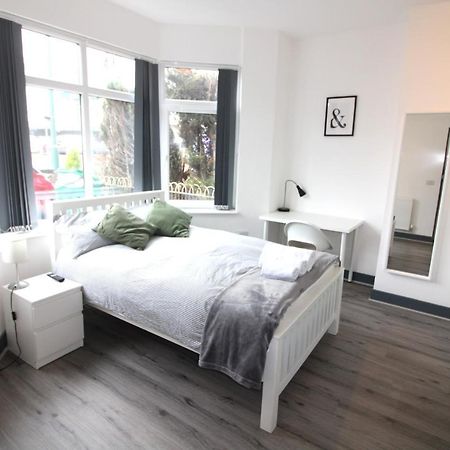 Newly Refurbished Studio, Great Location 8 Studios 诺丁汉 外观 照片