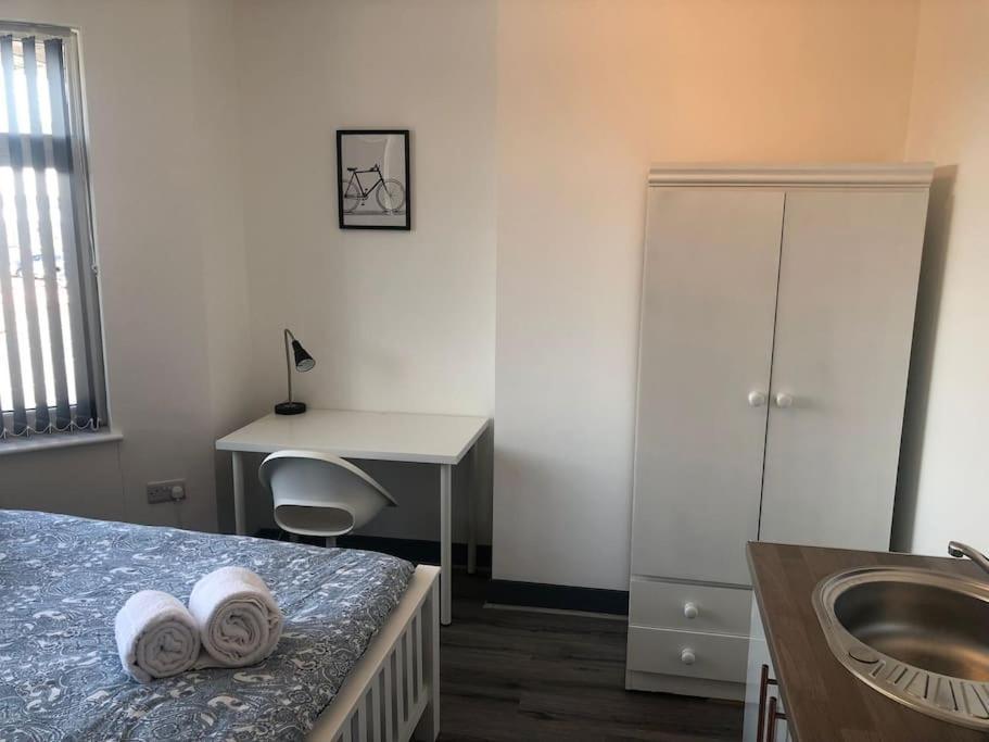 Newly Refurbished Studio, Great Location 8 Studios 诺丁汉 外观 照片